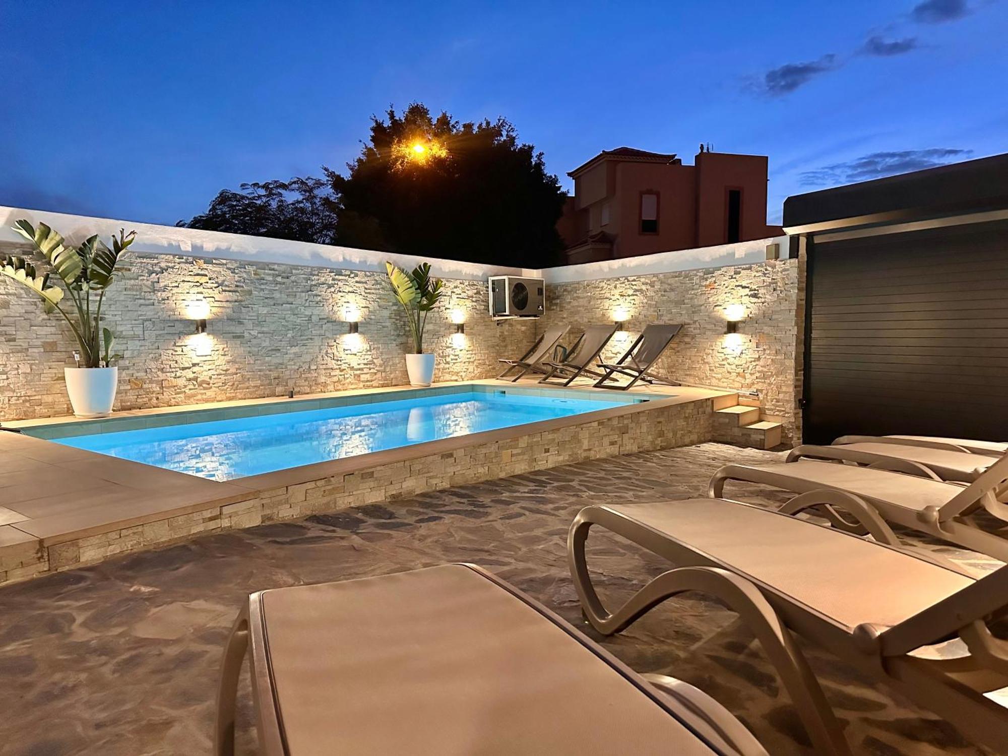 Appartement Luxury House Atlantico Private Heated Pool à Costa Adeje  Extérieur photo